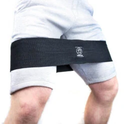 Hip Rotation Band, Extra Breit, Schwarz - 35.5CM 5 Hip Rotation Band, Extra Breit, Schwarz - 35.5CM -Hantelstangen Store SKUWIDE HIPROTATIONheavy duty hip band action
